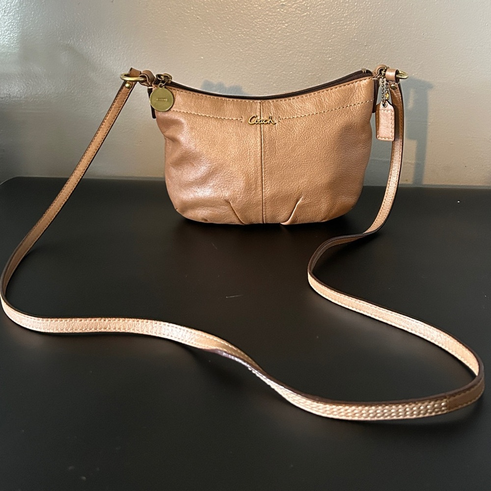 EUC Coach Pearl Blush Mini Crossbody